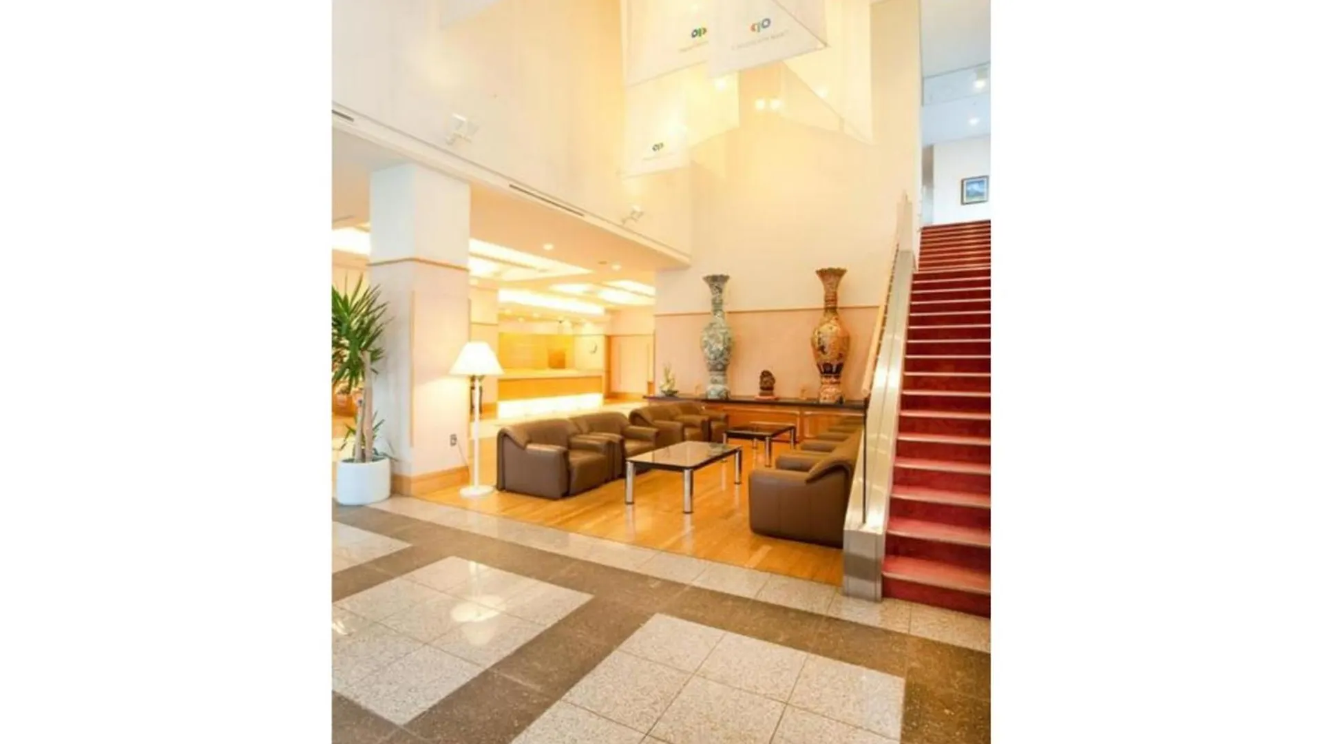 Hotel Okhotsk Palace - Vacation Stay 24143V Mombecu 3*,